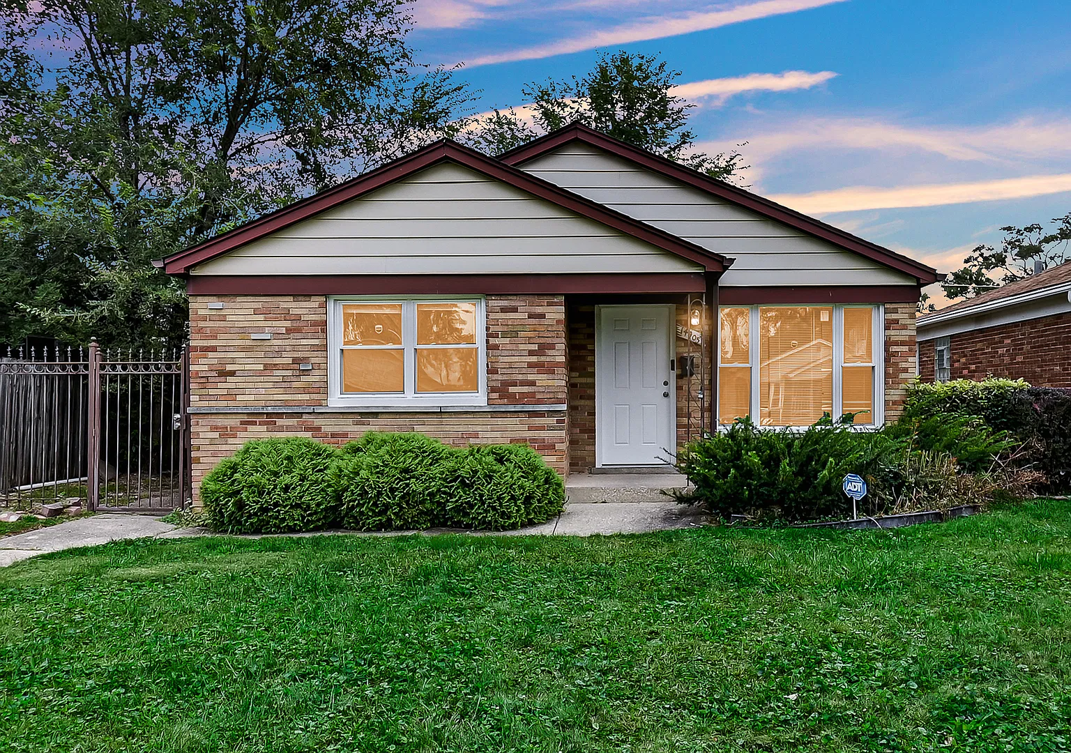 4 bed, 1166 sqft, $2,500 — Photo 4