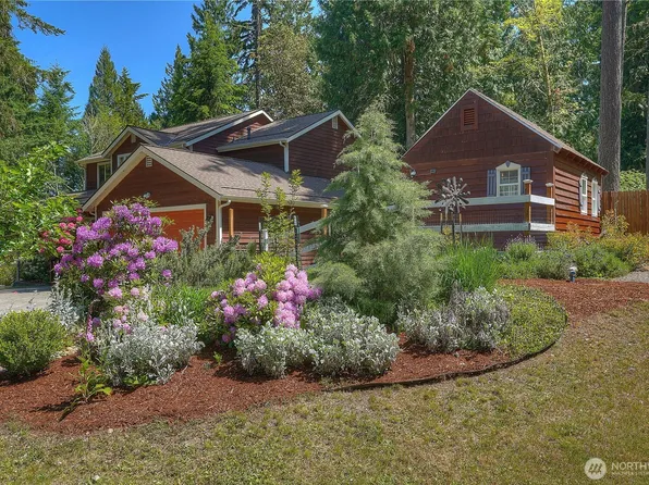 10717 Suncrest Drive, Anderson Island, WA 98303