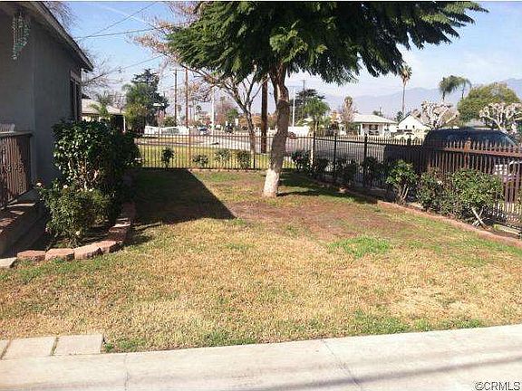 3rd image of 2306 W Pacific Ave