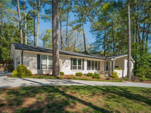 2590 Hawthorne Pl, Atlanta, GA 30345