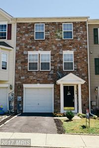 98 Eldon Dr, Charles Town, WV, 25414