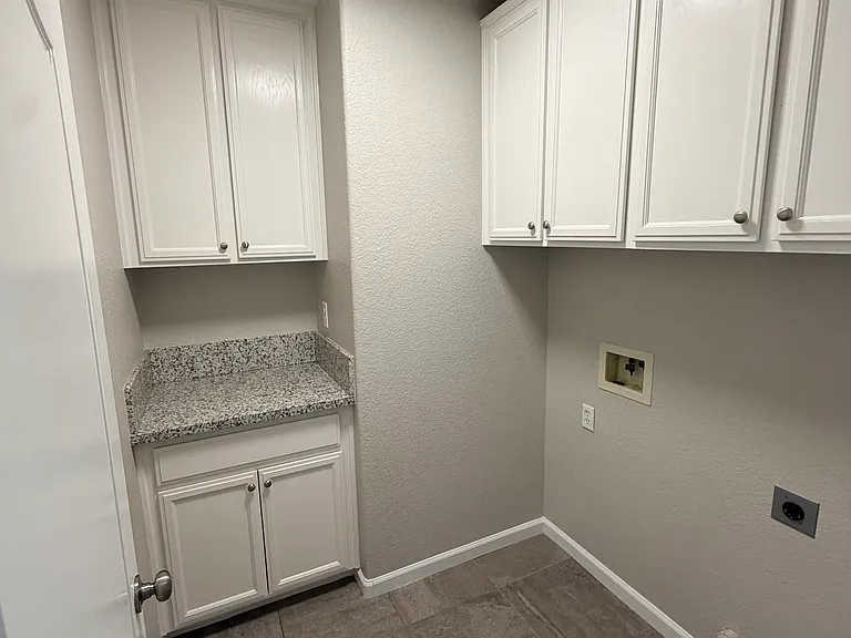 3920 Mountain View Rd — Photo 13