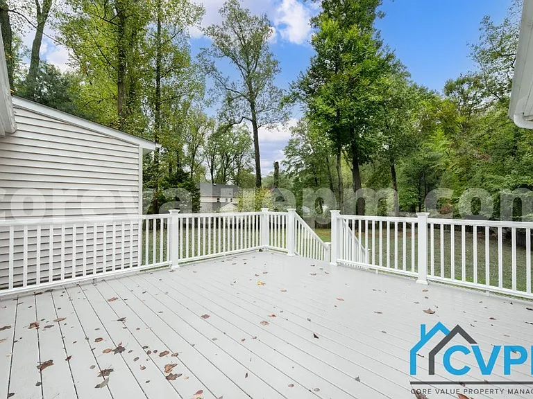 4702 Shelley Ln — Photo 27