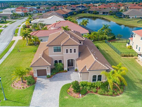 2nd image of 6796 Arroyo Dr