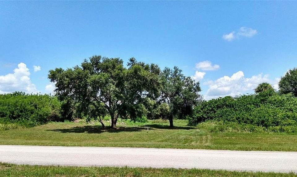 2nd image of LOT 2 S Raintree Blvd