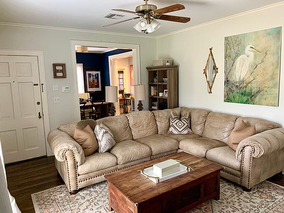 2nd image of 541 Slattery Blvd