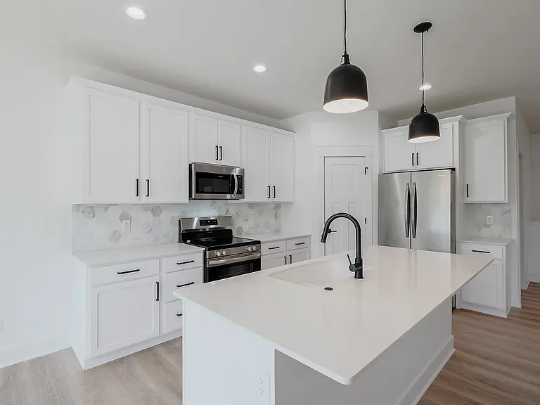 4917 Spire St — Photo 5