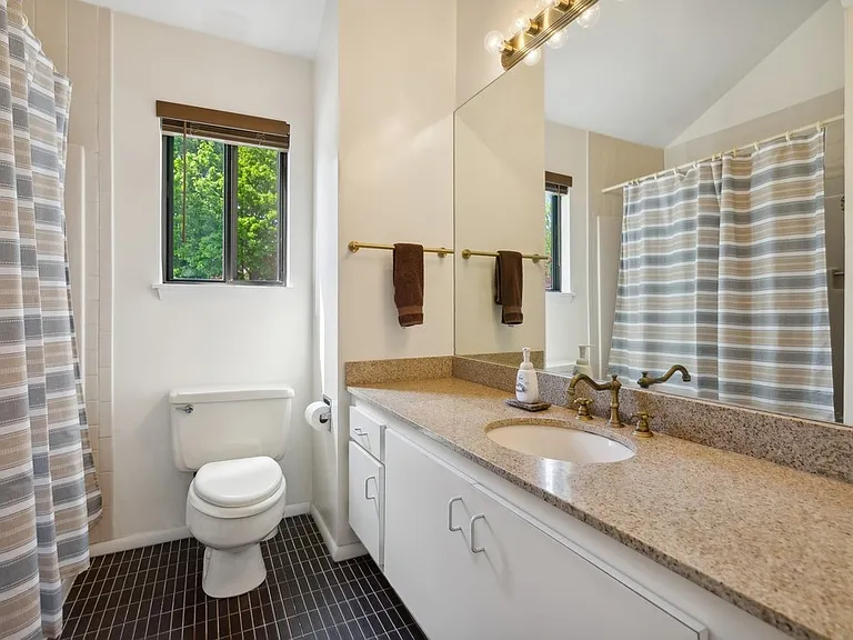 45 Williams Way — Photo 22