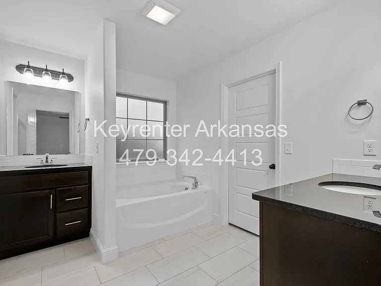 5907 NW Hancock St — Photo 16