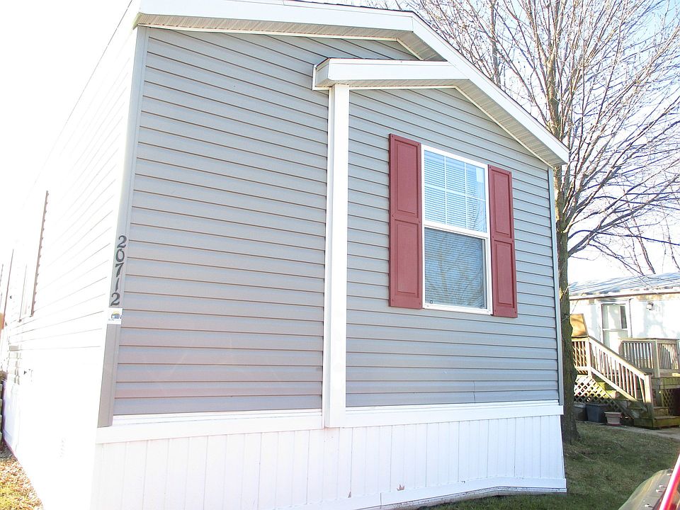 1st image of 20475 Foster Dr #555