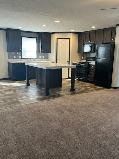 2nd image of 250 Macoun Ln #714