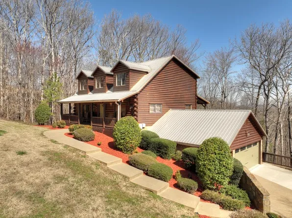 418 Chuck Rd, Talking Rock, GA 30175