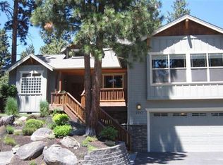1097 NW Stannium Rd, Bend, OR 97703
