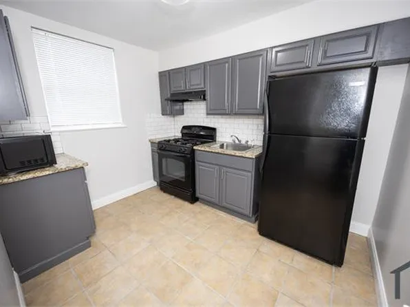906 E Vernon Rd Floor 1, Philadelphia, PA 19150