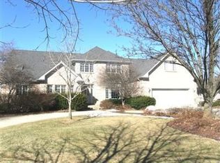 1431 Wellington Ter, Munster, IN 46321
