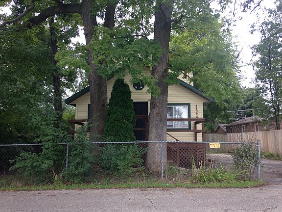 2nd image of 34924 N Carvis Dr