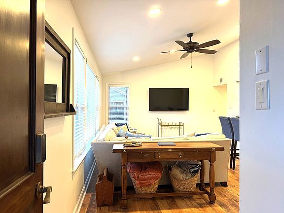 3rd image of 2100 Old Taylor Rd #H330