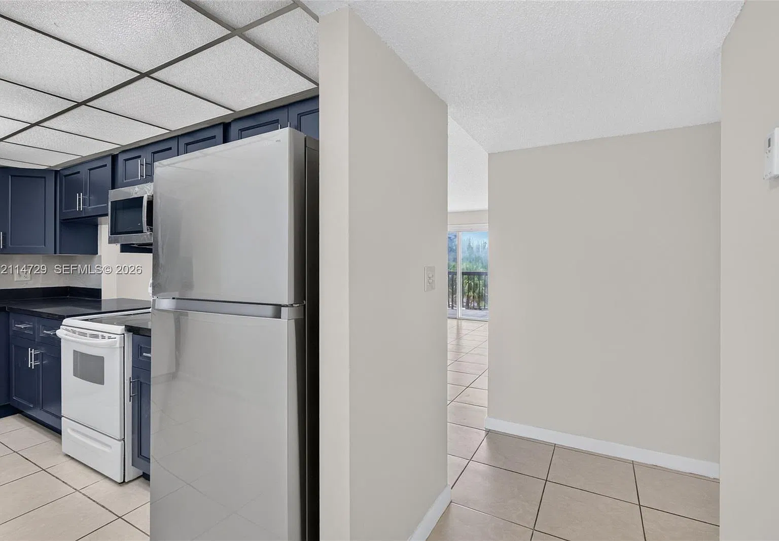 Nova Gardens Condo — Photo 4