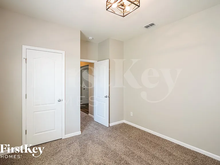 3437 Pitchers Ln — Photo 14