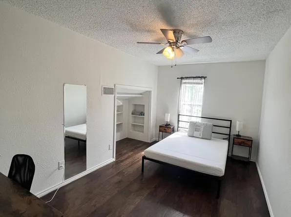 (undisclosed Address), Houston, TX 77049