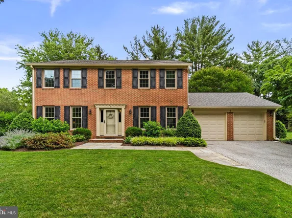 3 Erwood Ct, Baltimore, MD 21212