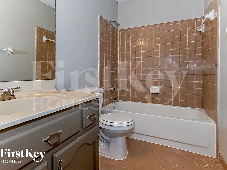 6512 Lancer Dr — Photo 14