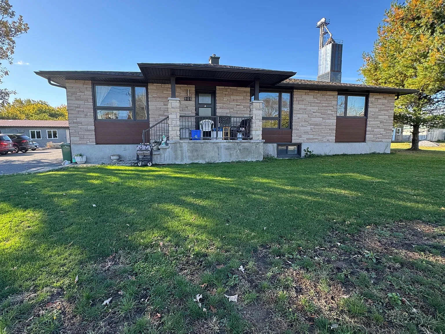 3 bed, $2,150 — Photo 1