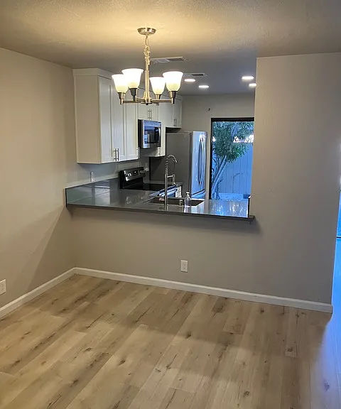 4933 Whisper Ln — Photo 3