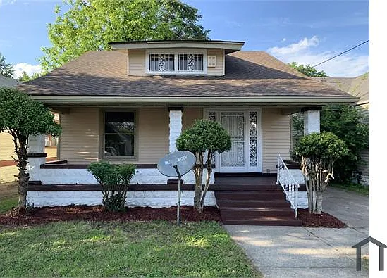 3 bed, 1500 sqft, $1,350 — Photo 2
