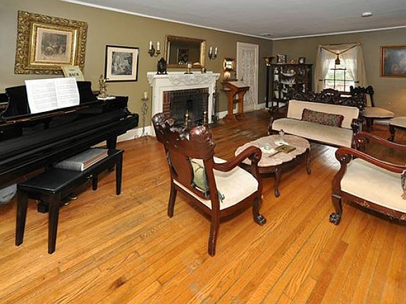 Living Room back to front