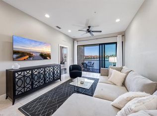 15130 Palmer Lake Cir UNIT 204, Naples, FL 34109