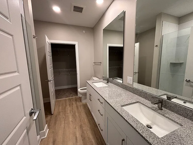 5808 Nall Ave — Photo 72