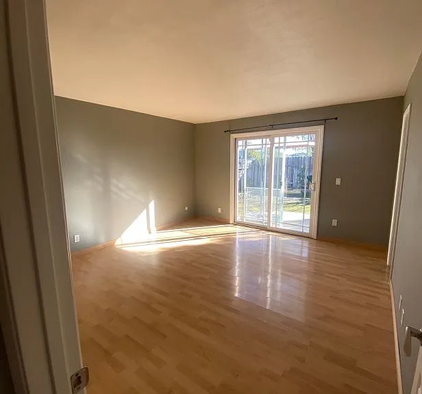 14458 Cambridge St — Photo 7