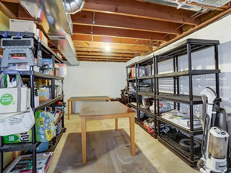 1599 Yellowglen Dr — Photo 33