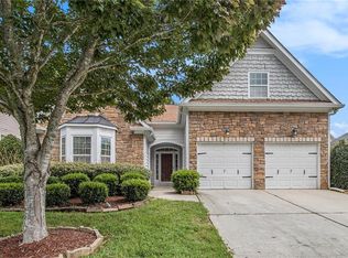 5317 Lakerock Dr SW, Atlanta, GA 30331