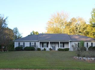 1203 Pinecrest Dr, Madison, GA 30650