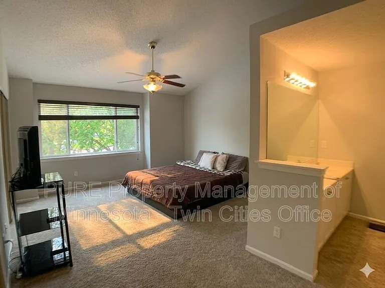 2245 Creekside Ct — Photo 16