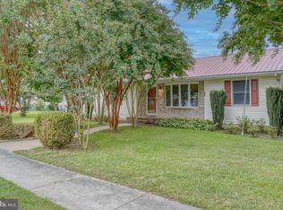 956 Janeka Ln, Dover, DE 19904