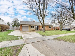 912 E Stroop Rd, Dayton, OH 45429