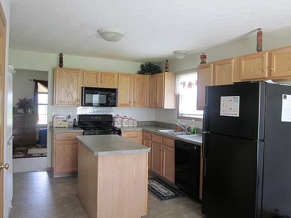 4th image of 7524 Daisy Ln