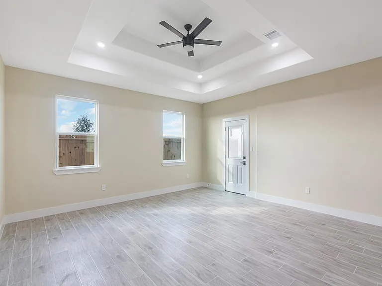327 Road 5840 — Photo 21