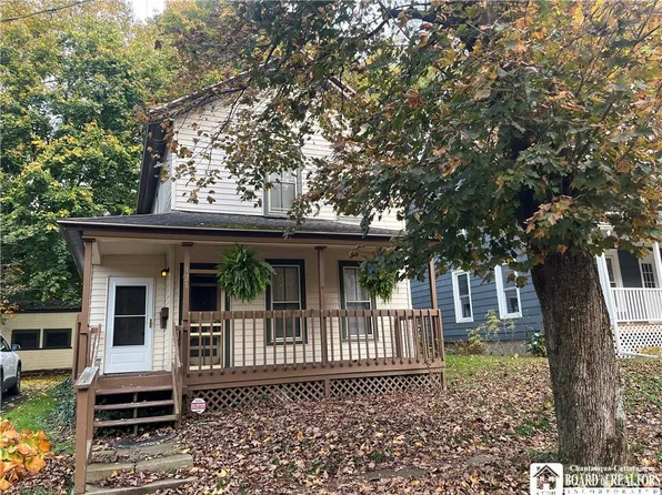 121 Fairview Ave, Jamestown, NY 14701