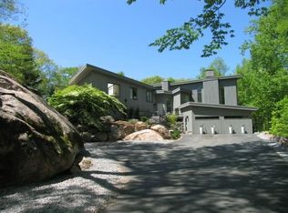 230 Three Corners Rd, Guilford, CT 06437