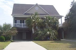 1st image of 1913 E Pelican Dr