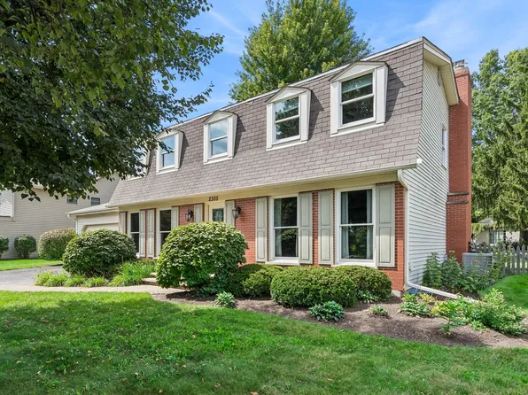 2305 Pepper Valley Dr, Geneva, IL 60134