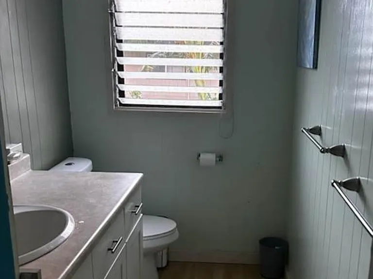 3398 Kalihi St #1 — Photo 5