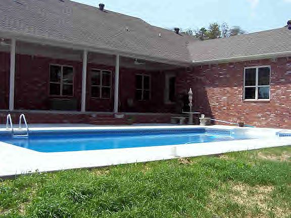 2nd image of 1265 County Road 2608