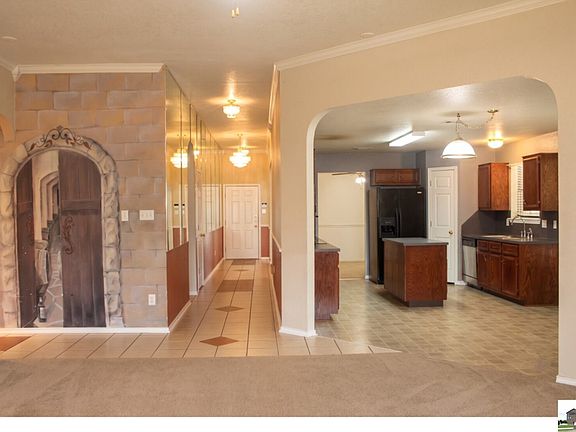 2nd image of 5510 Shawn Dr