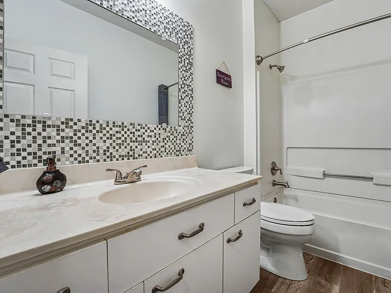 25 Victorian Gate Way #25 — Photo 14