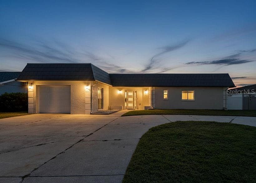 1st image of 5524 Leeward Ln